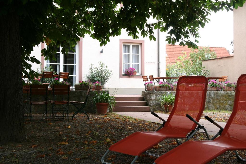 Hotel Am Main Veitshochheim Bagian luar foto